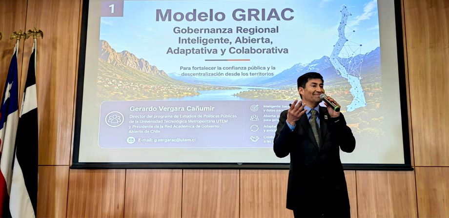 Académico Gerardo Vergara participa en encuentro de consejeros Regionales